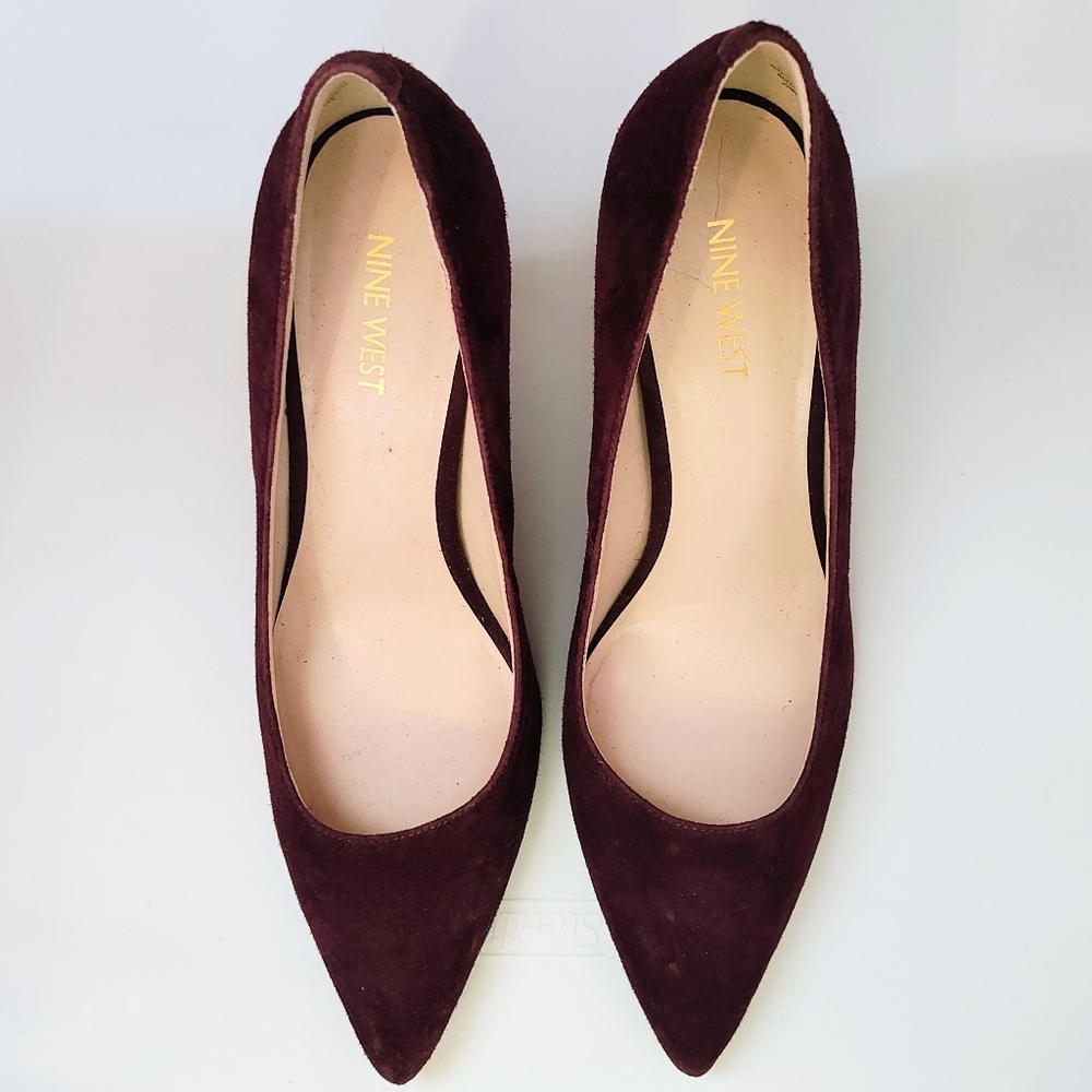 Nine West Size 8 Pumps